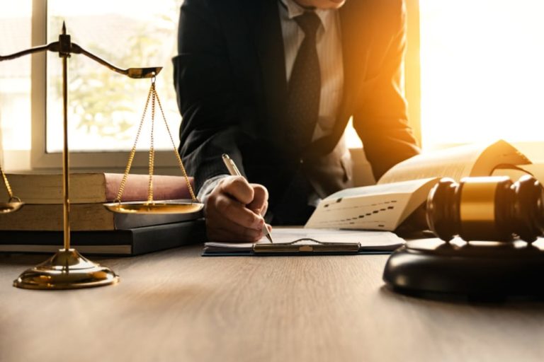 Automating Contract Management at Law Firms